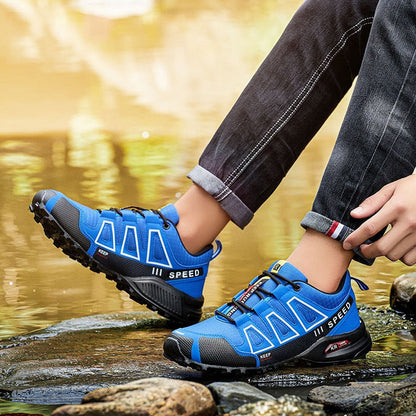 Step Zero – ergonomické turistické boty Deconr® IV pro snadnou celodenní chůzi.