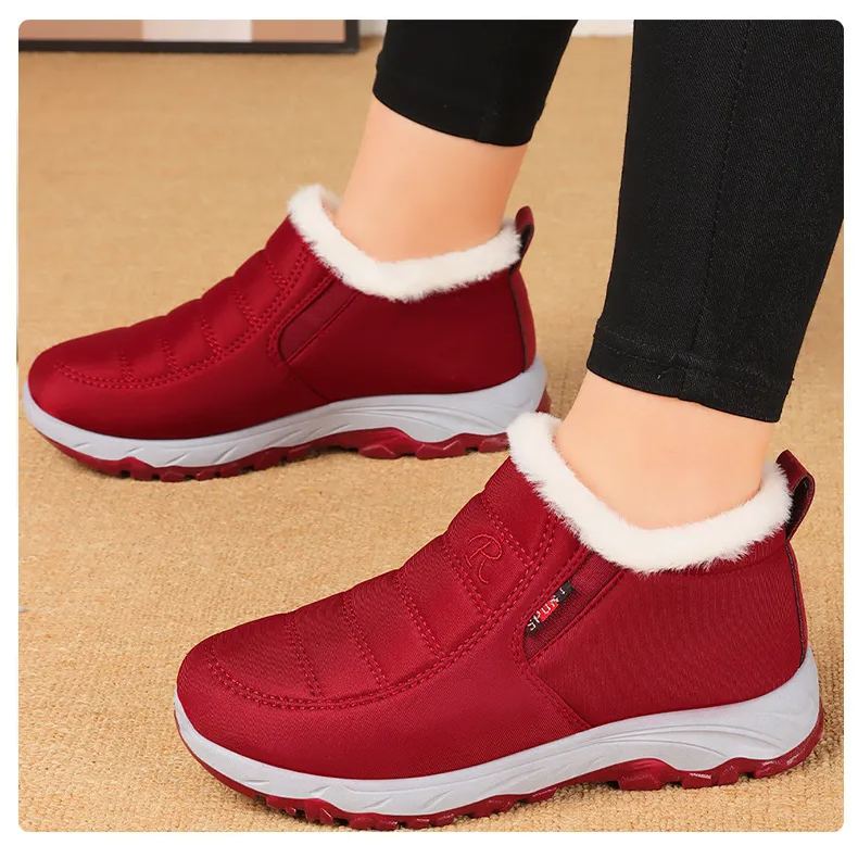 🔥Časově omezená sleva 50 %! Nejoblíbenější luxusní italský semiš v roce 2025, který ulevuje od bolesti nohou za 3 dny.