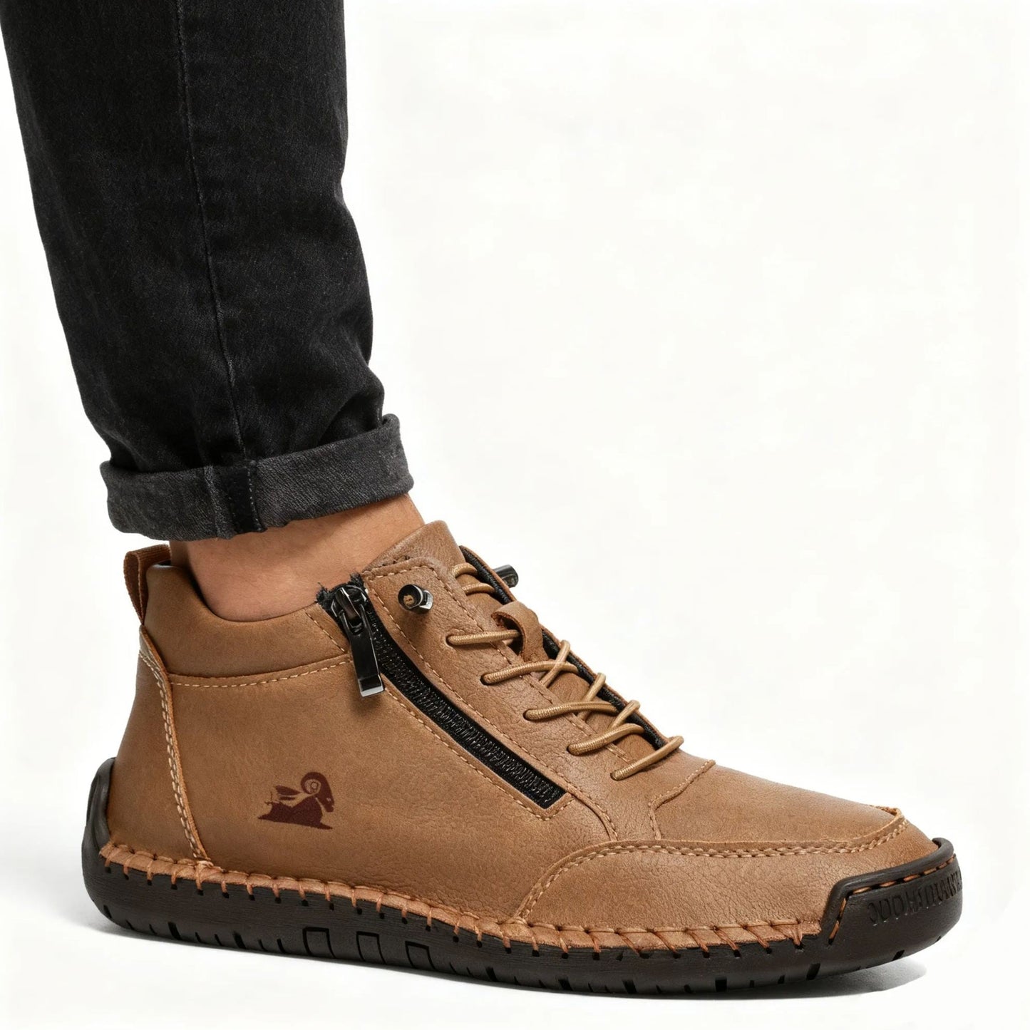 deconr® | Vysoká kožená ortopedická obuv se vyznačuje ergonomickou oporou klenby a protiskluzovou podrážkou pro výjimečné pohodlí!